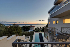 Luxury Apartments Diamond